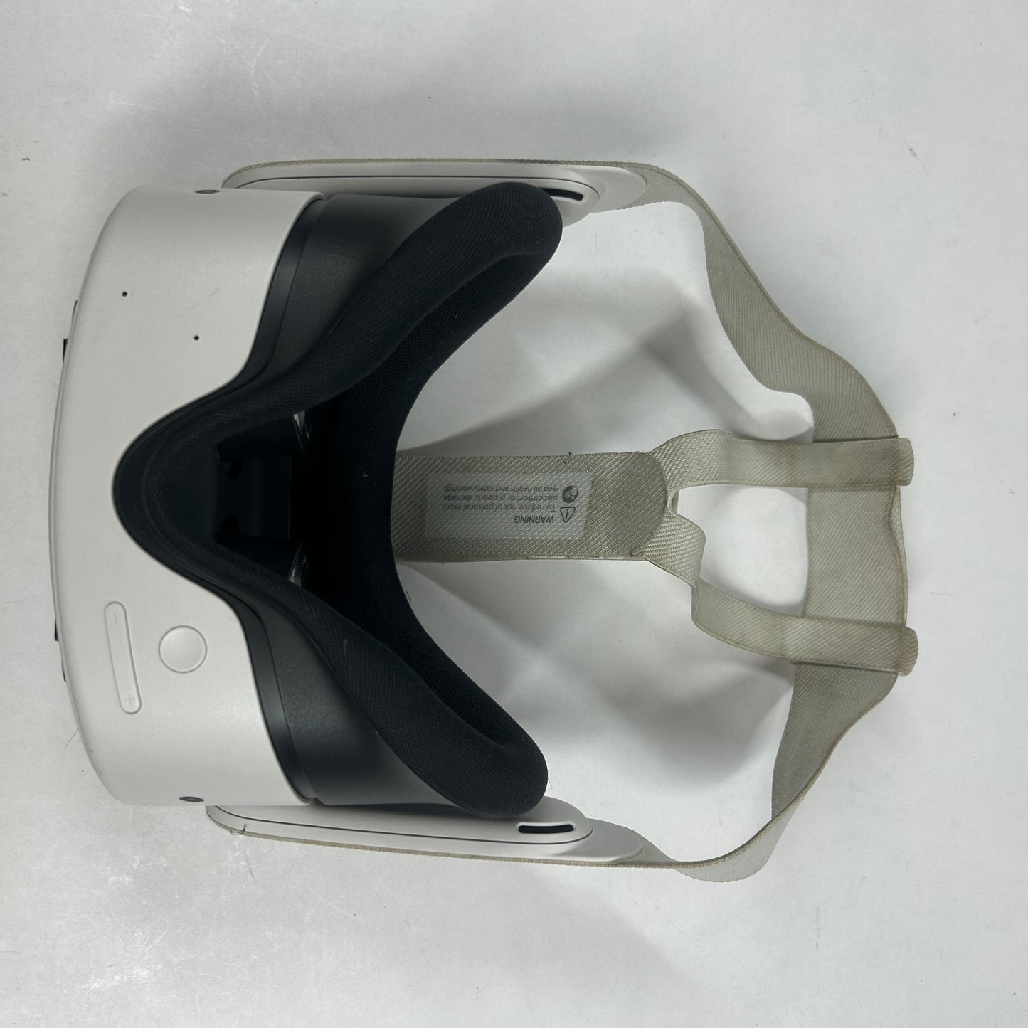 Meta Quest 3S 128GB Standalone All-in-One VR Headset P97