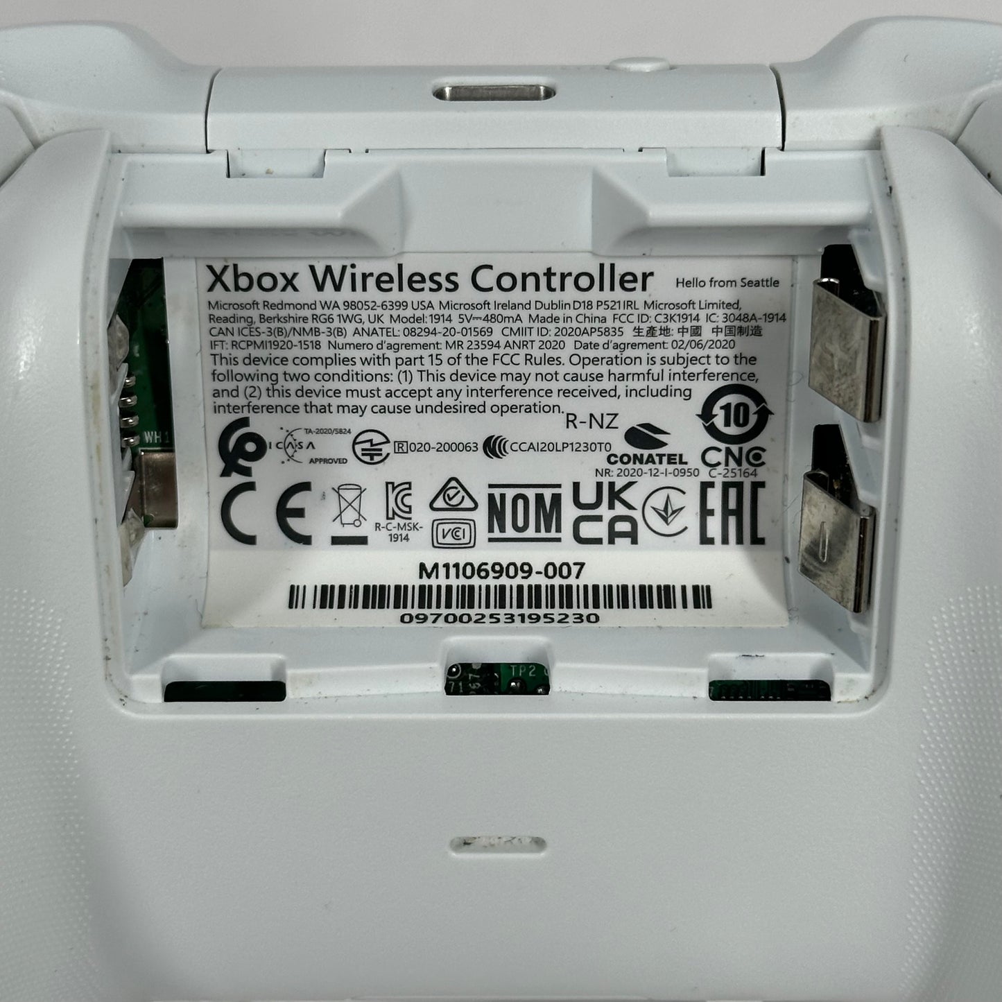 Microsoft Xbox Series X|S Wireless Controller Robot White 1914