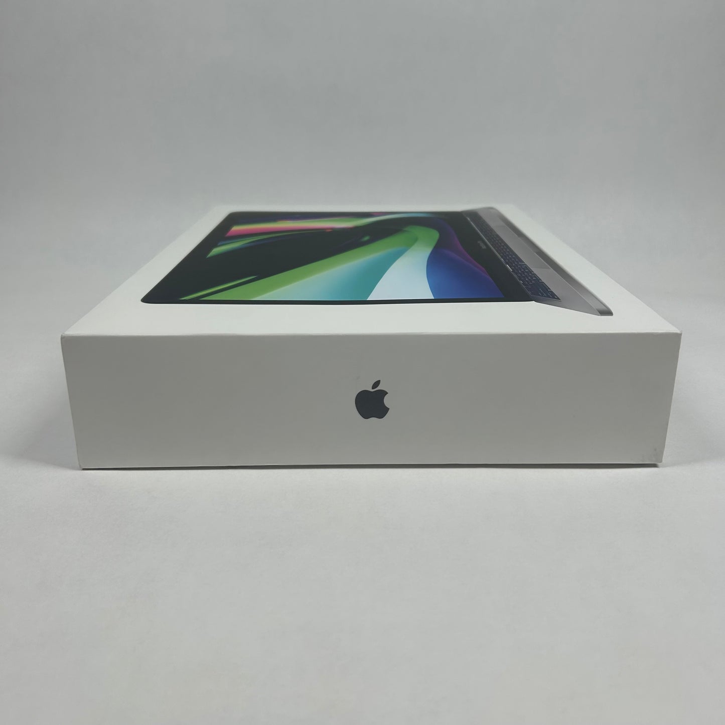 2020 Apple MacBook Pro 13.3" M1 8C GPU 3.2GHz 8GB RAM 256GB SSD MYD82LL/A