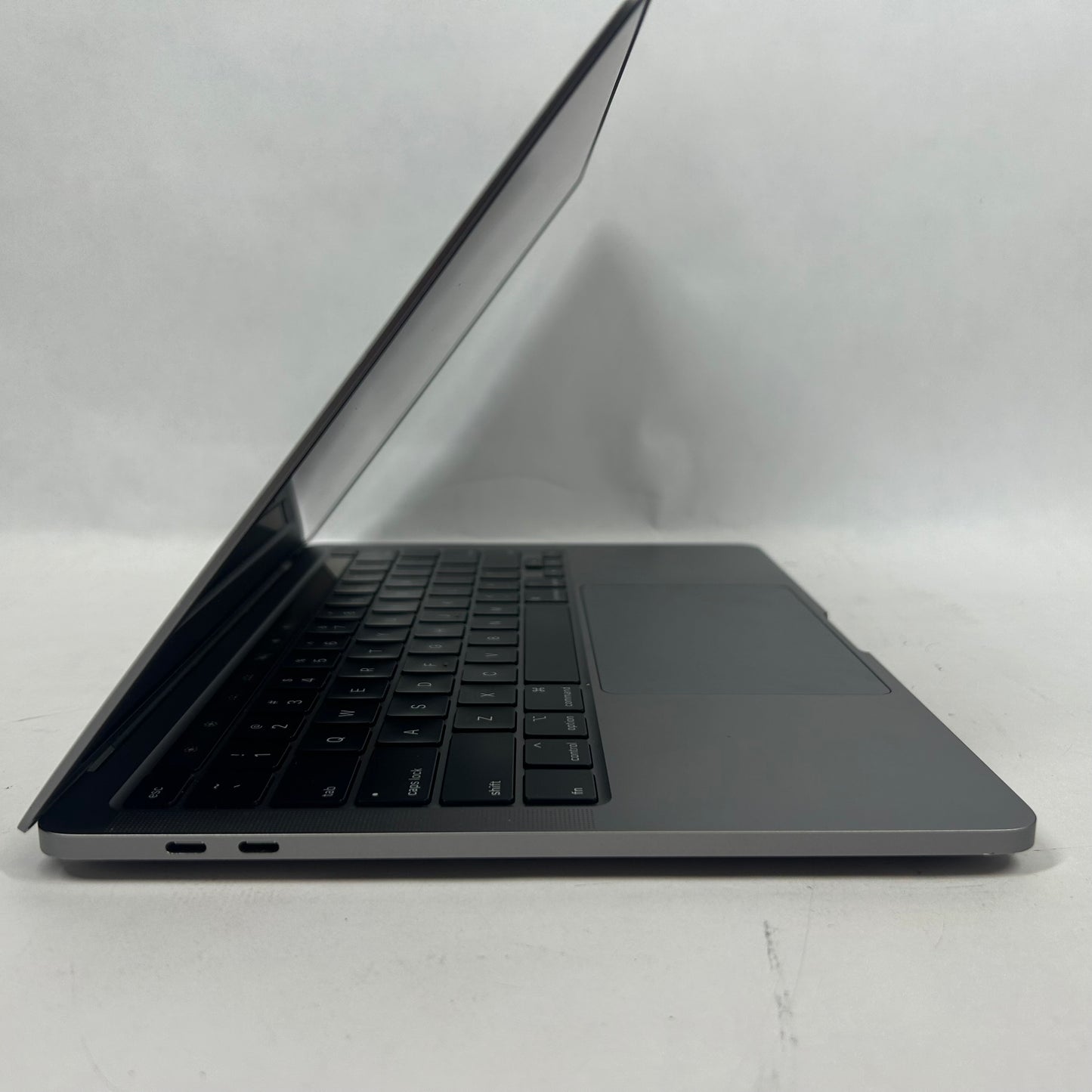 2020 Apple MacBook Pro 13.3" i5 2.0GHz 16GB RAM 512GB SSD Space Gray A2251