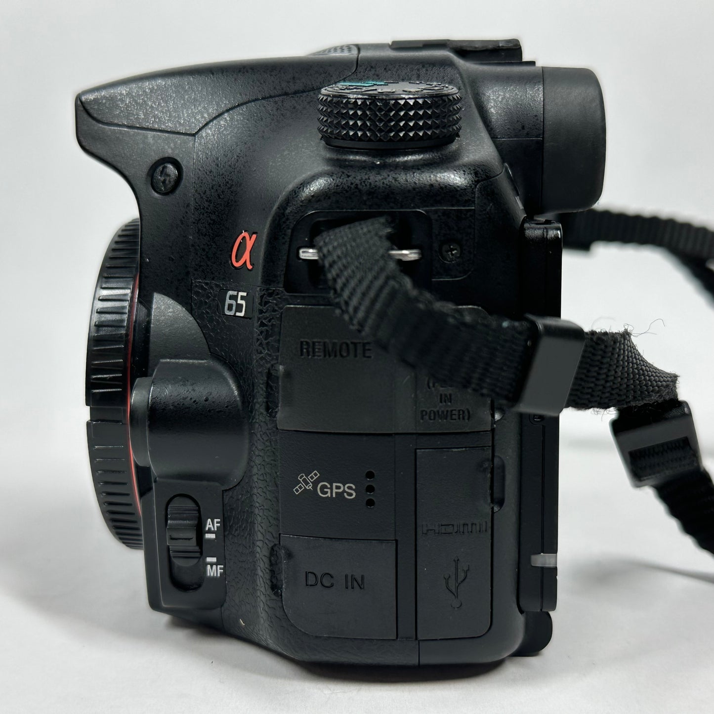 Sony Alpha 65 24.3MP Digital SLR DSLR Camera 21454 Shutter Count Body Only