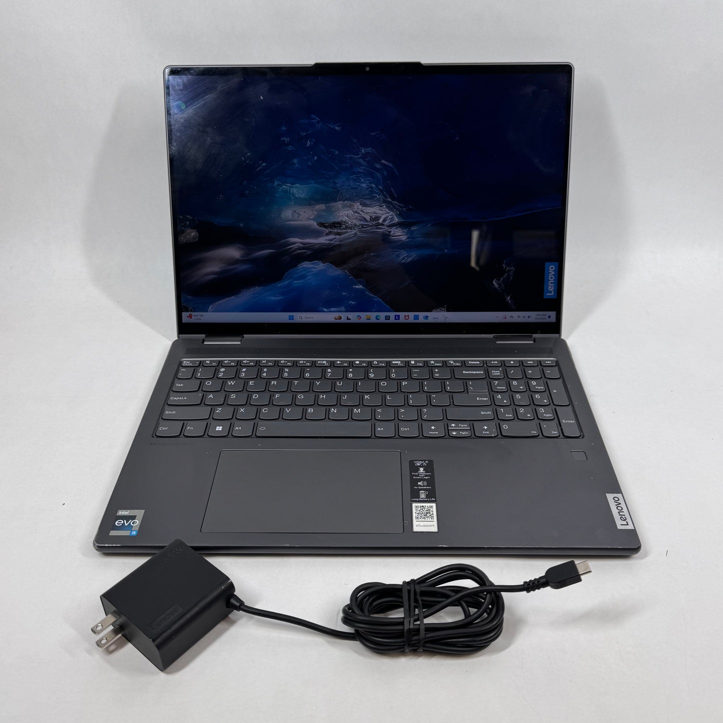 Lenovo Yoga 7I 16" i5-1240P 1.7GHz 8GB RAM 256GB SSD