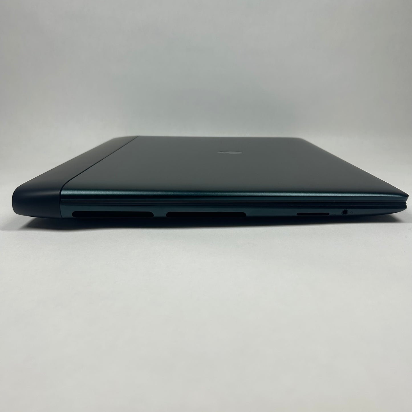 Dell Alienware 18 Area-51 AA18250 Ultra 9 275HX 32GB RAM 2TB SSD RTX 5070 Ti