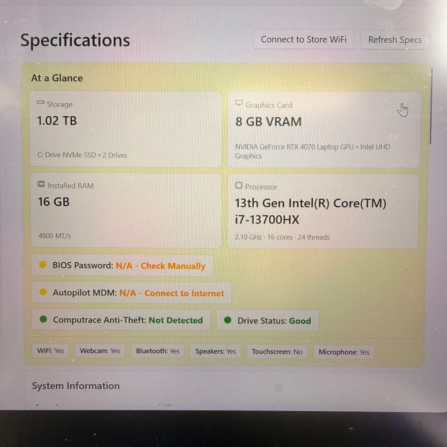 MSI Raider GE78HX 13VG 17" i7-13700HX 5.60GHz 16GB RAM 1TB SSD GeForce RTX 4070