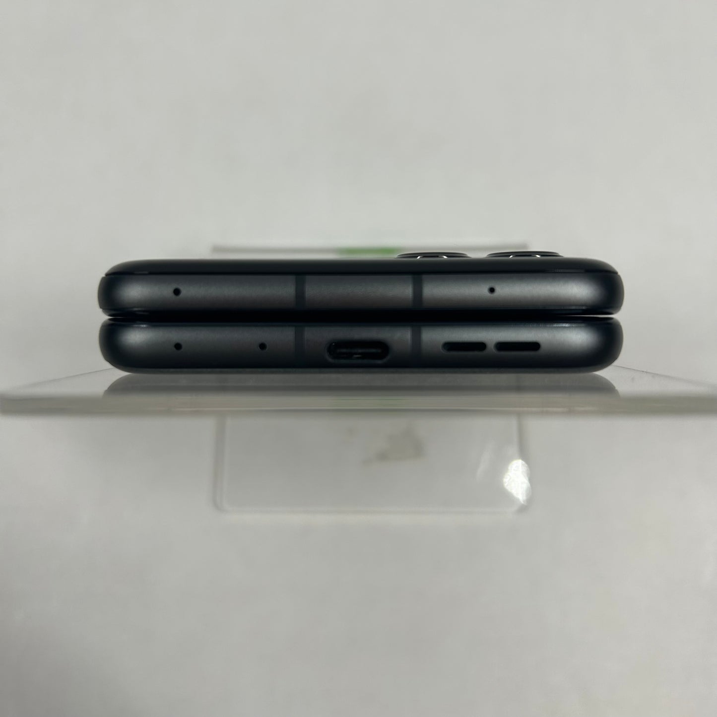 T-Mobile Motorola Razr 256GB 14 Black XT2453-3