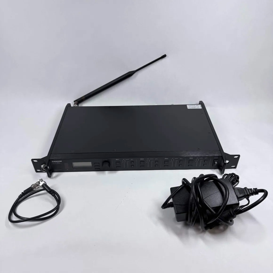 Shure ULXD4Q H50 534-598 MHz Digital Wireless Receiver