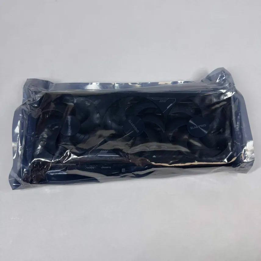 New Gigabyte GeForce RTX 5080 Windforce OC 16GB GDDR7 Graphics Card