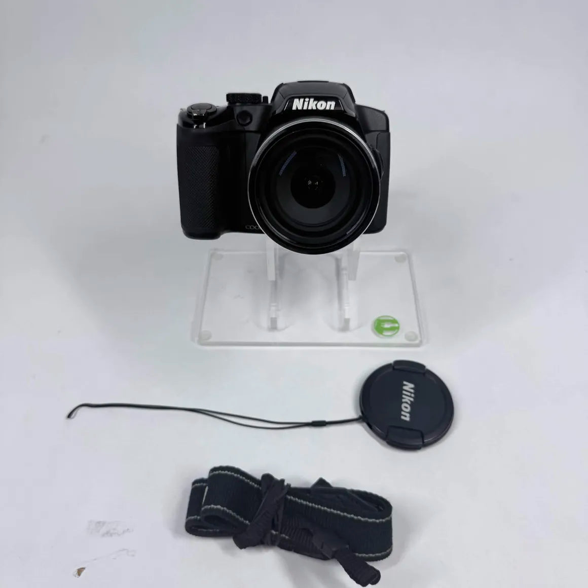 Nikon COOLPIX P510 16.1MP Digital Point And Shoot Camera
