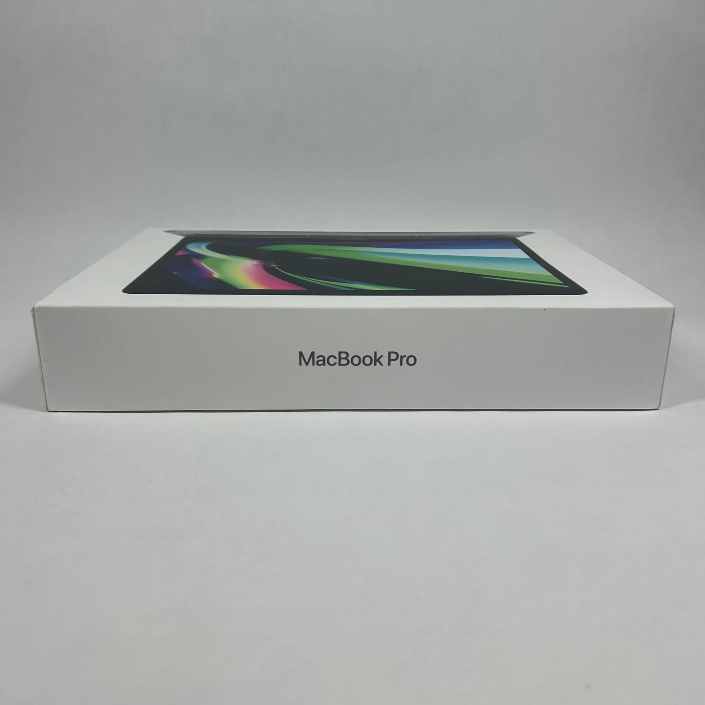 2020 Apple MacBook Pro 13.3" M1 8C GPU 3.2GHz 8GB RAM 256GB SSD MYD82LL/A