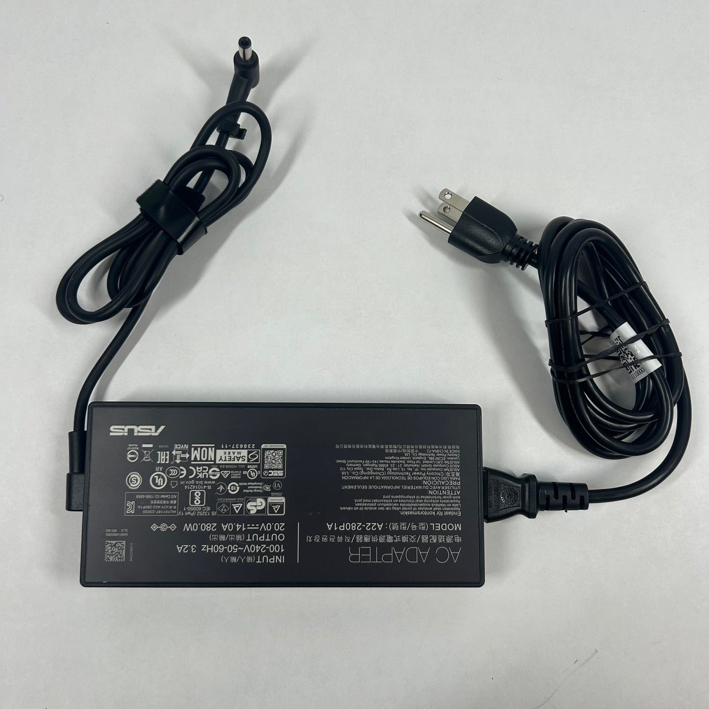 Asus TUF A16 FA617 16" Ryzen 7 7735HS  3.2GHz 16GB RAM 512GB SSD Radeon RX 7700S