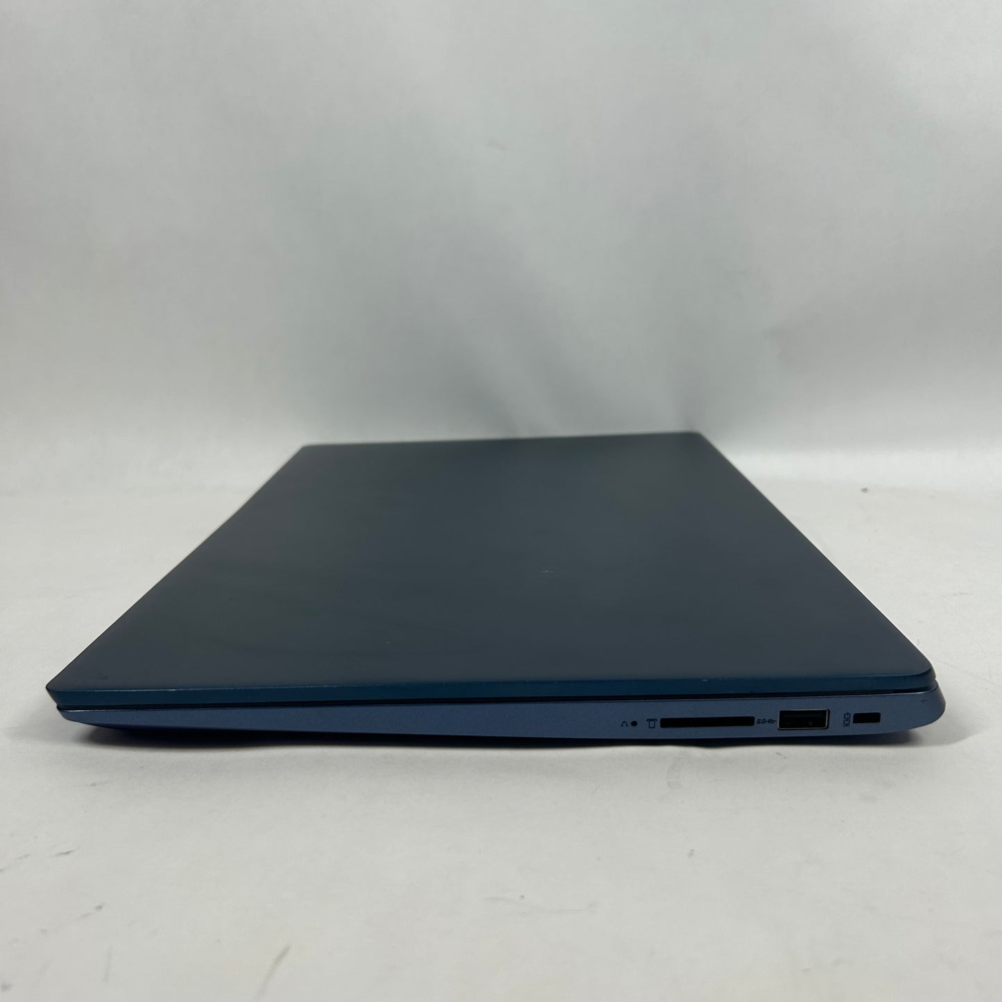 Lenovo IdeaPad 330S 15" i3-8130U 2.2GHz 4GB RAM 128GB SSD