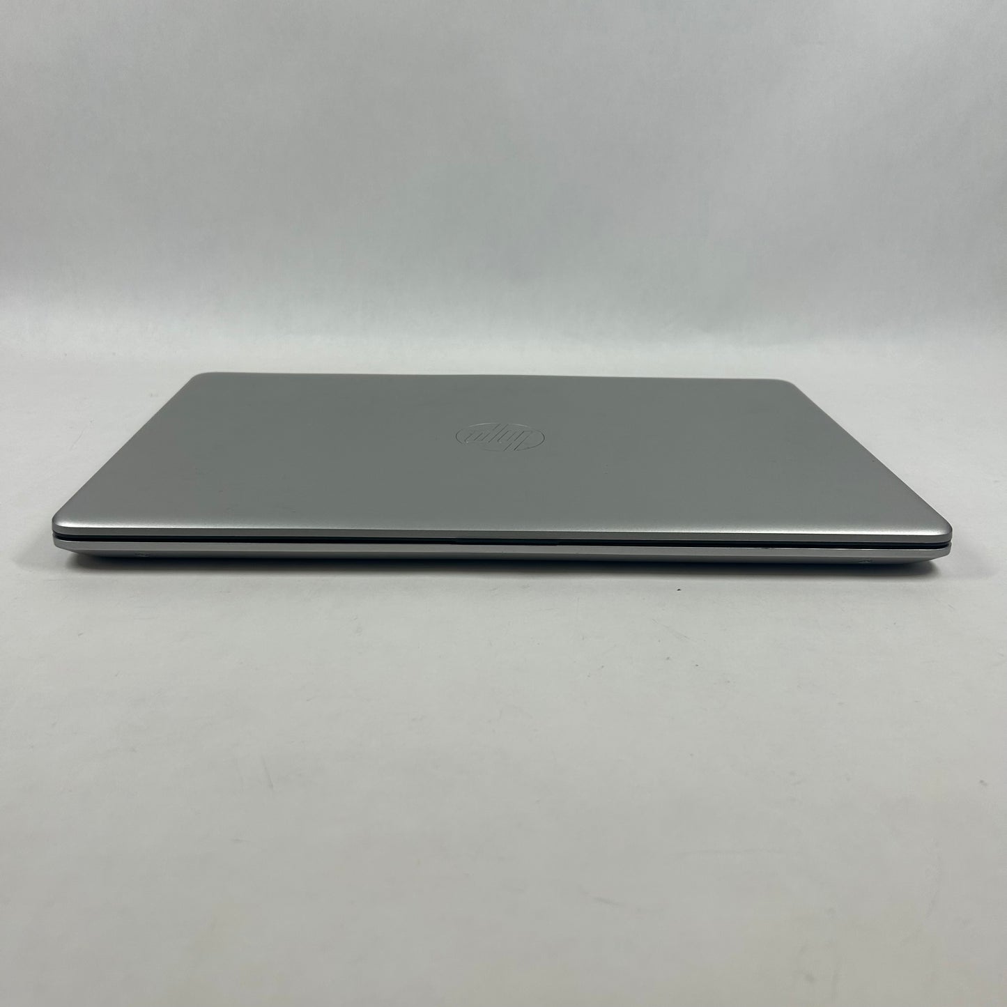 HP Laptop 15-GW0123OD 15.6" Ryzen 3 3250U 2.6GHz 8GB RAM 1TB SSD