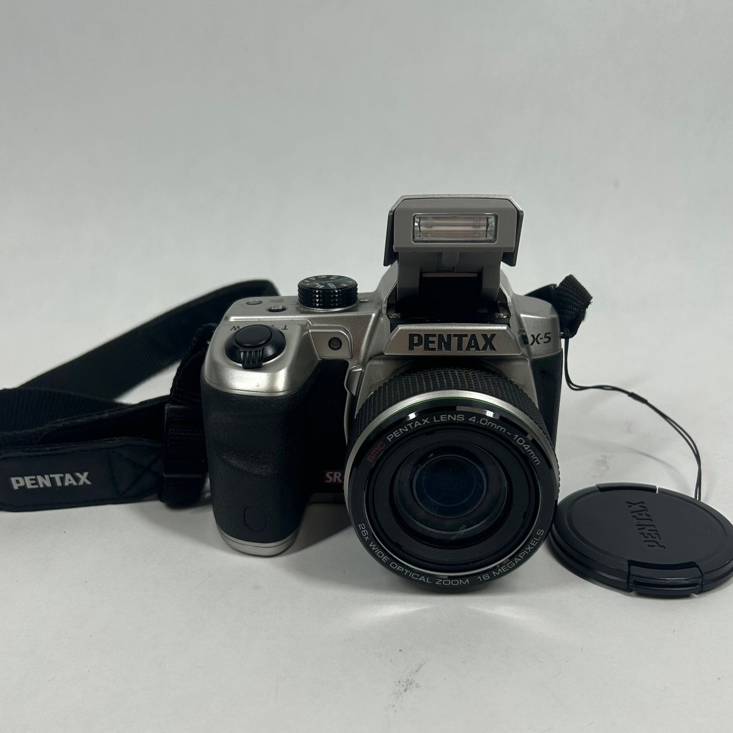 Pentax X-5 X-5 16.0MP Digital Camera 555 Shutter Count