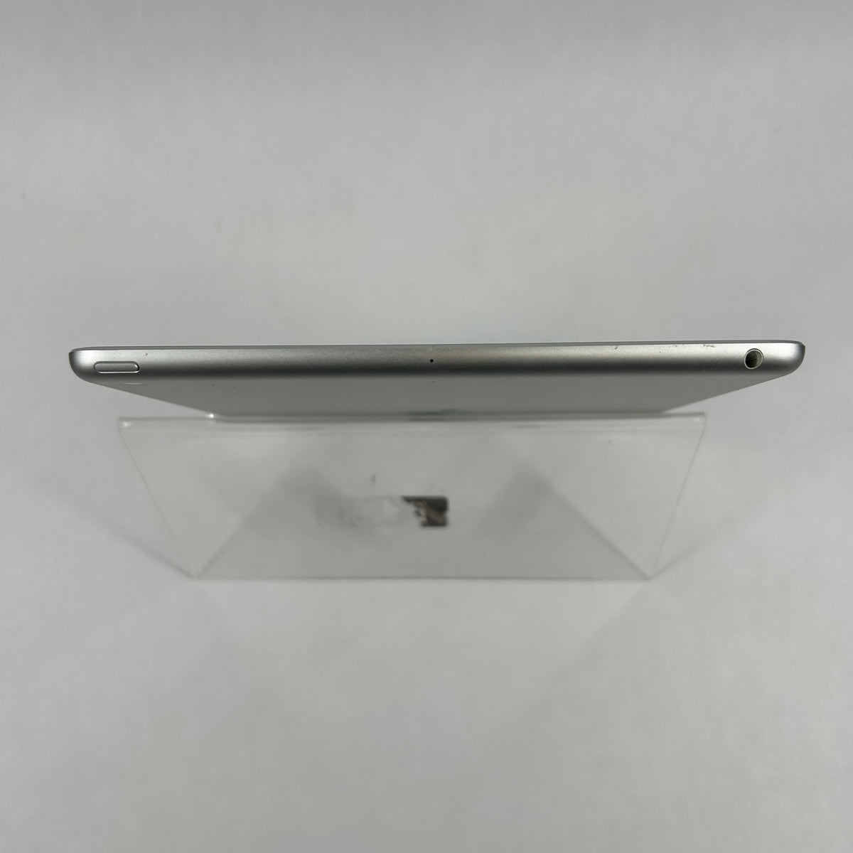 WiFi Only Apple iPad 9th Gen 64GB Silver MK7M3LL/A