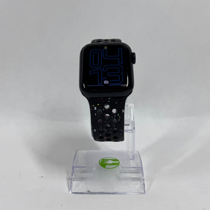 GPS Only Apple Watch SE 3 40MM Midnight Aluminum MEHX4LW/A