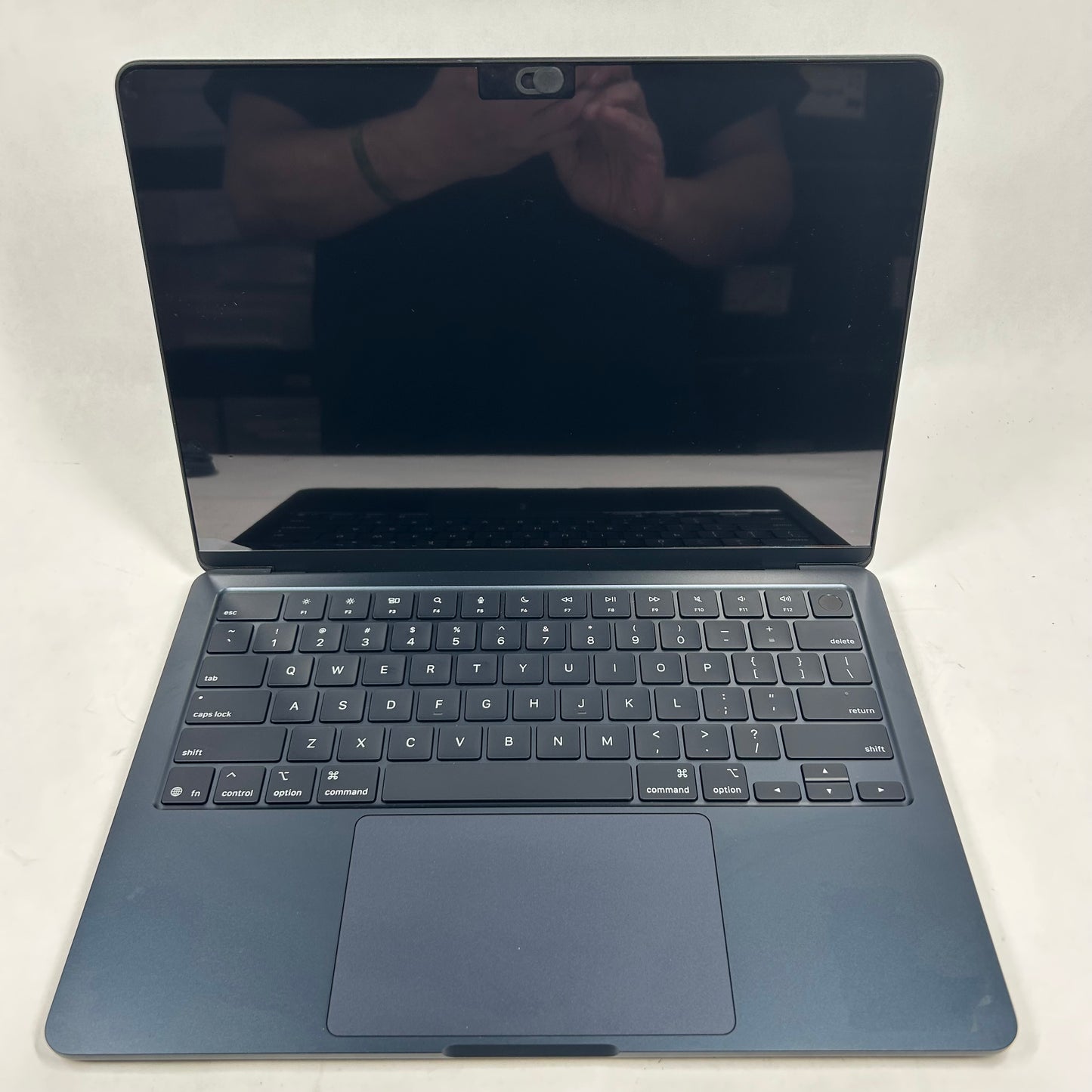 2025 Apple MacBook Air 13" M4 8C GPU 4.5GHz 16GB RAM 256GB SSD MW123LL/A