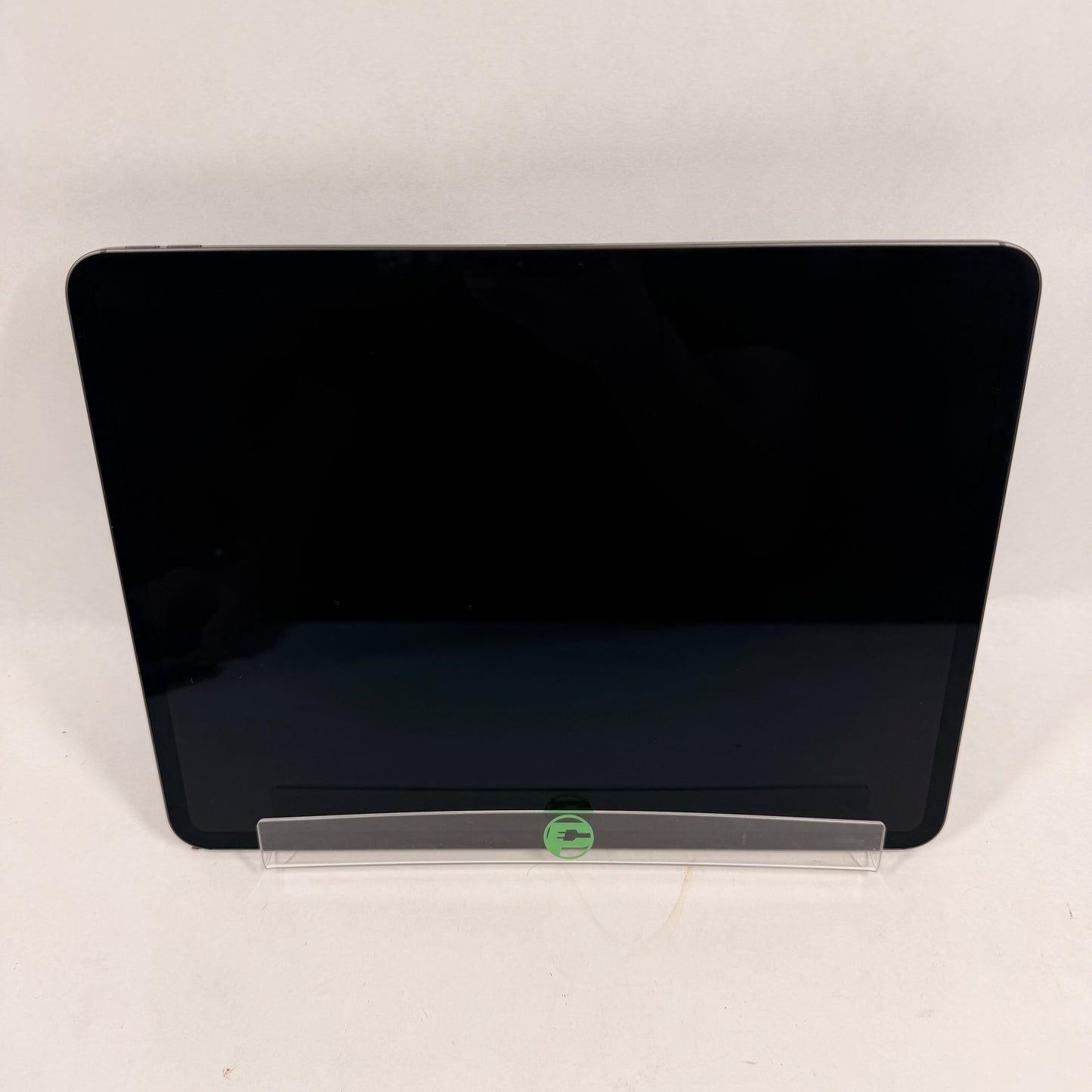 Unlocked Apple iPad Pro 13" M4 256GB Space Black NVXR3LL/A