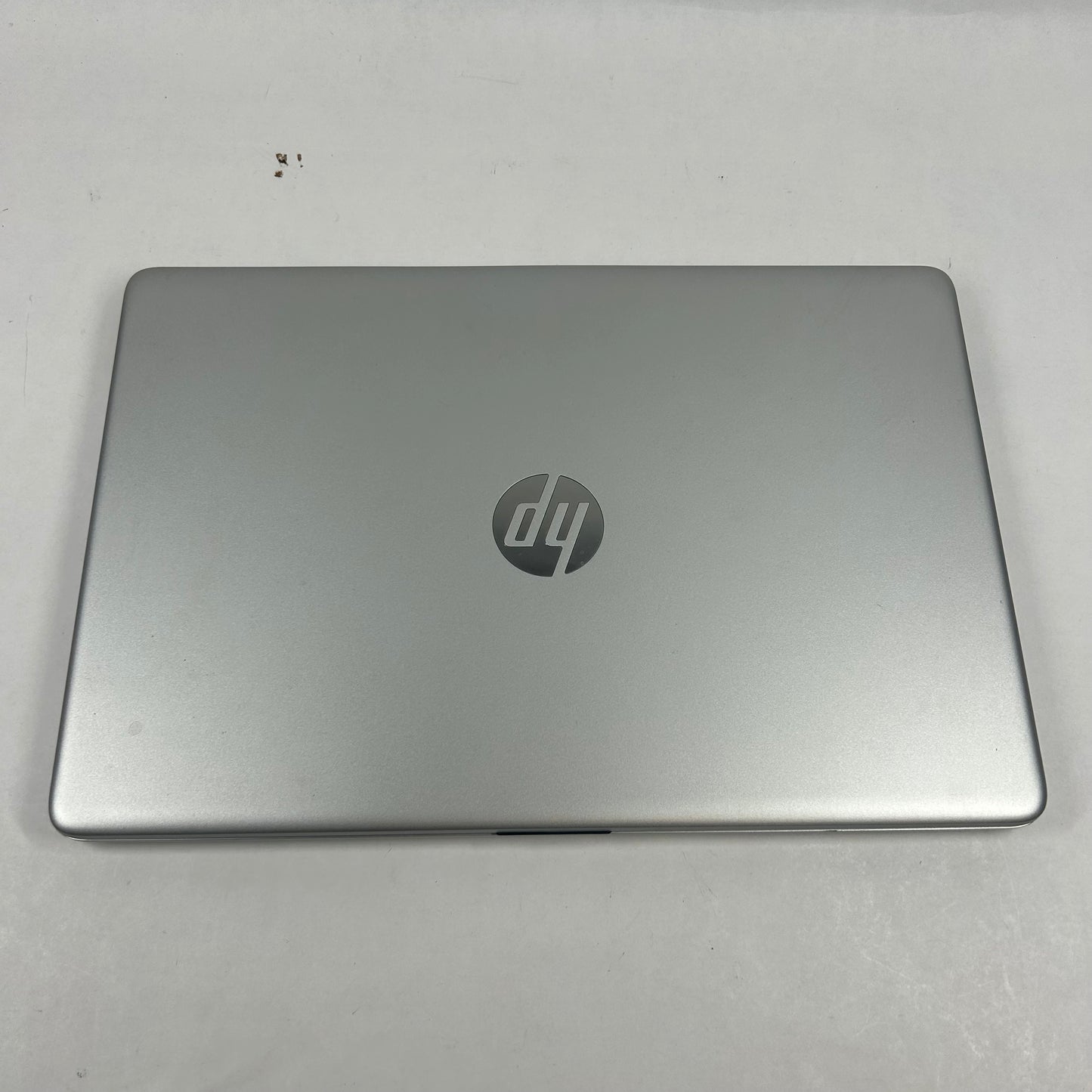 HP Laptop 15-GW0123OD 15.6" Ryzen 3 3250U 2.6GHz 8GB RAM 1TB SSD