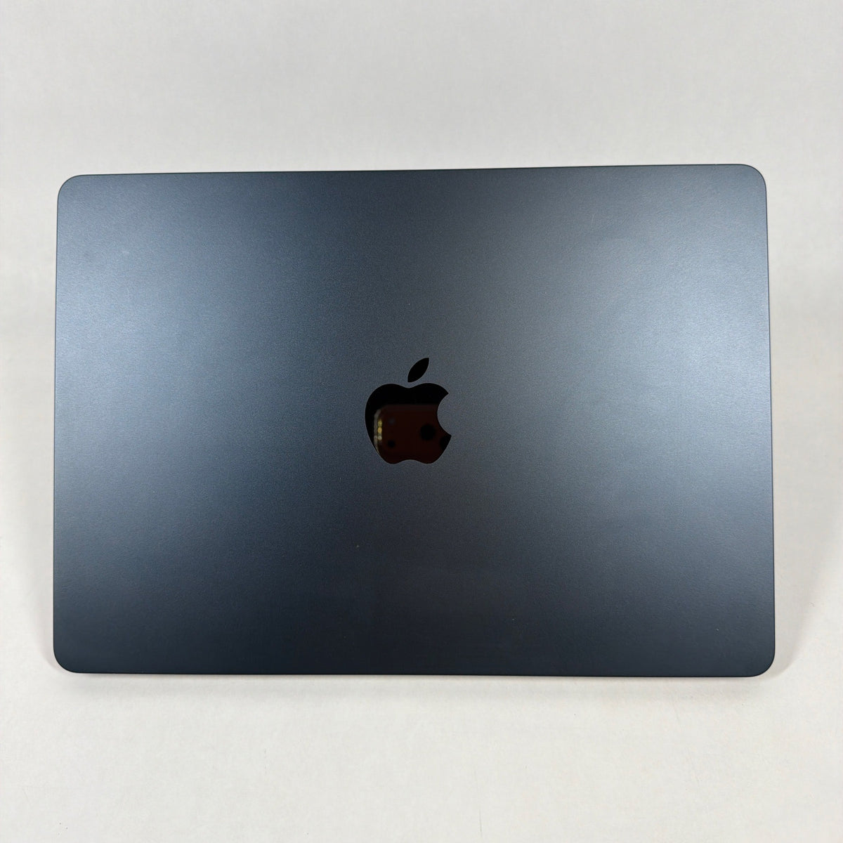 2026 Apple MacBook Air 13.6" M5 10C GPU 4.6GHz 16GB RAM 512GB SSD MDHE4LL/A