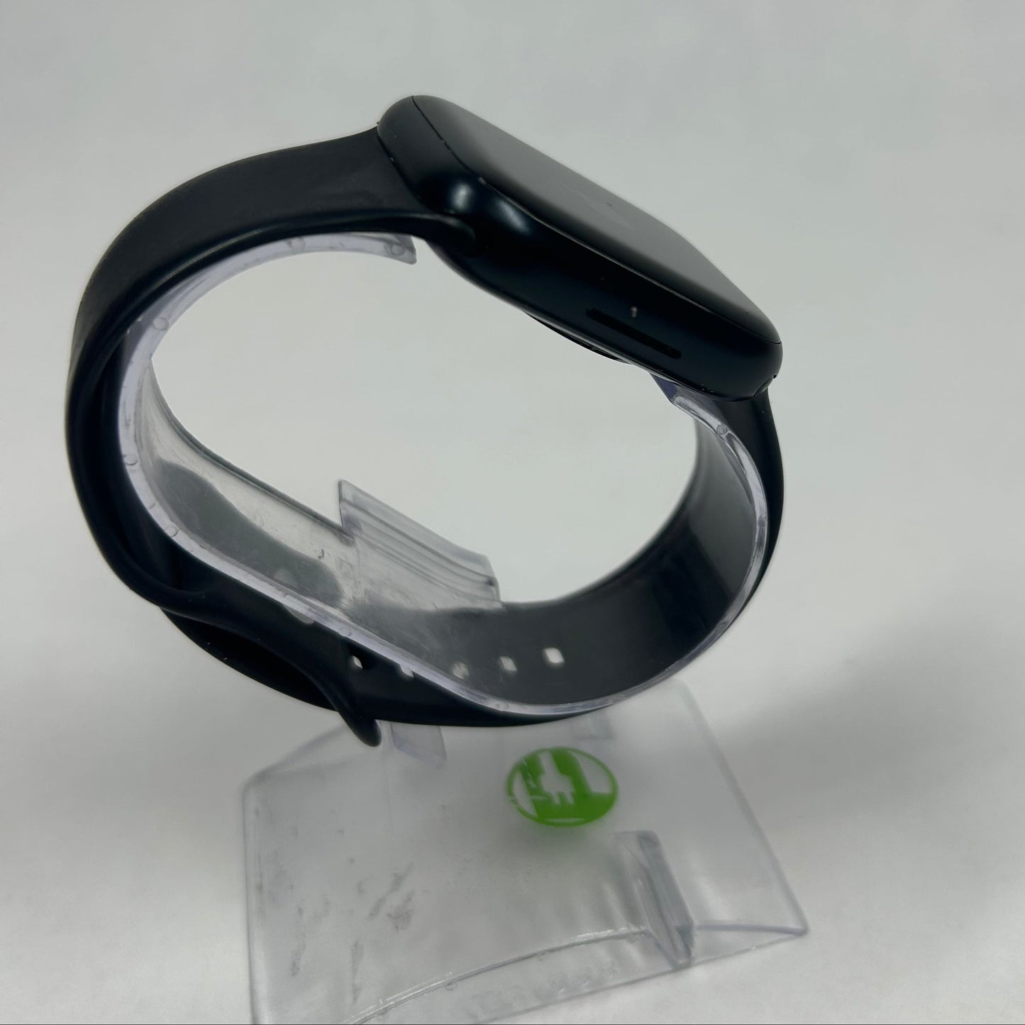 GPS Only Apple Watch Series 8 45MM Black Aluminum Black Sport Band MNVL3LL/A