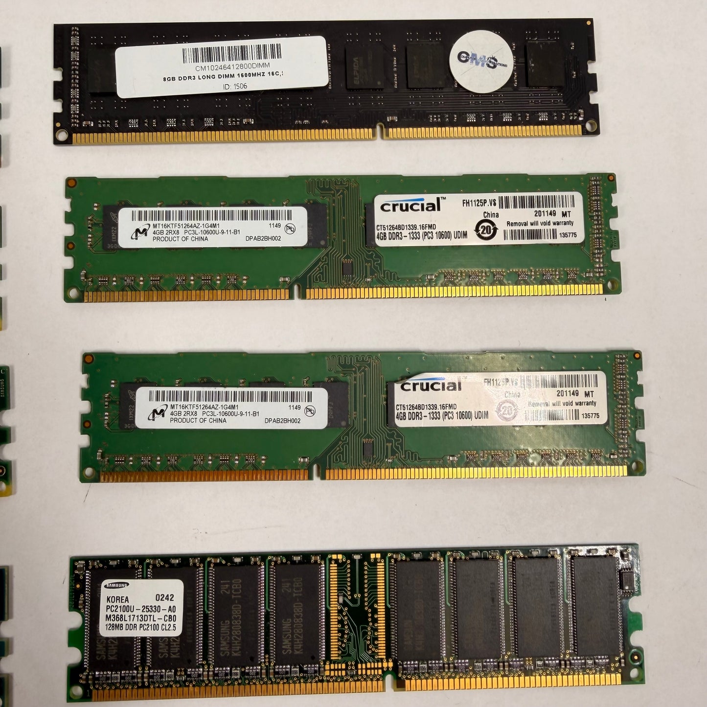 Mixed Lot of 24 RAM Memory Models DDR DDR2 DDR3 Assorted Brands