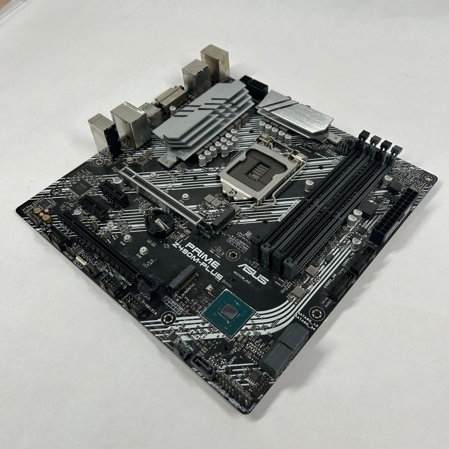 Asus z490m-plUS LGA 1200 microATX Intel DDR4 Motherboard
