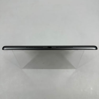 WiFi Only Apple iPad 9th Gen 64GB 18.1.1 Space Gray A2602