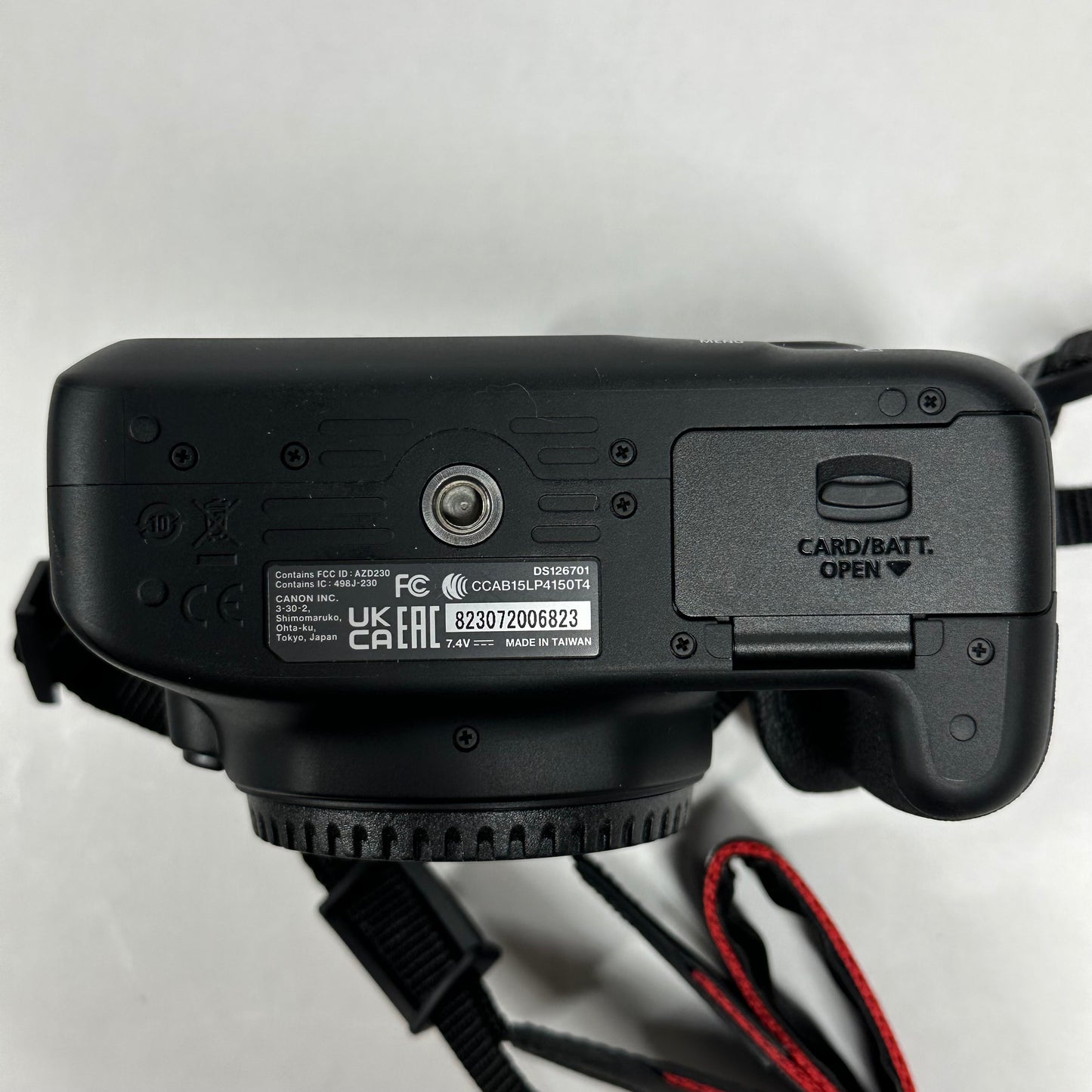 Canon EOS 4000D 18.0MP Digital SLR DSLR Camera EF-S 18-55 III Kit with Box