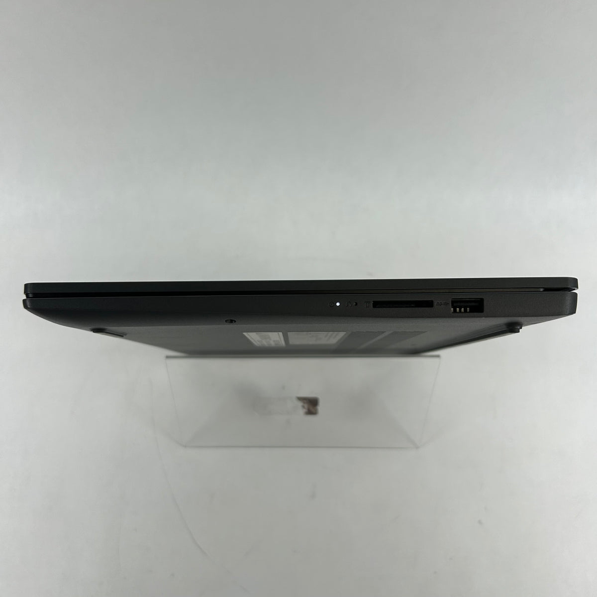 Lenovo IdeaPad Slim 3 15IAN8 15.6" i3-N305 1.8GHz 8GB RAM 128GB SSD