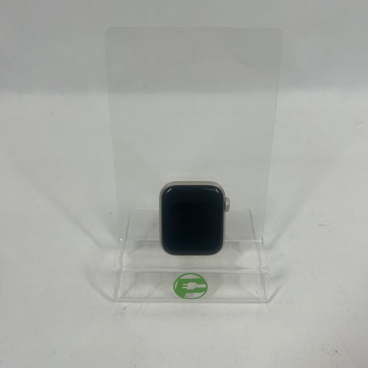 Unlocked Apple Watch SE 2nd Gen 40MM Starlight Aluminum MRFW3LL/A
