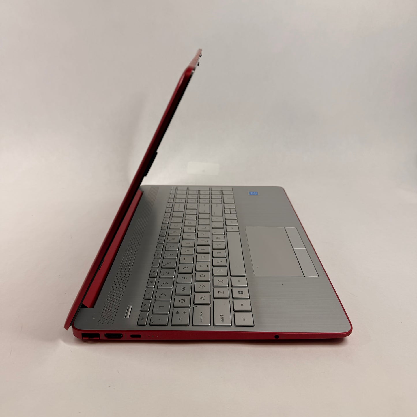 HP Laptop 15-dw0081wm 15.6" Pentium Silver N5030 1.1GHz 4GB RAM 128GB SSD