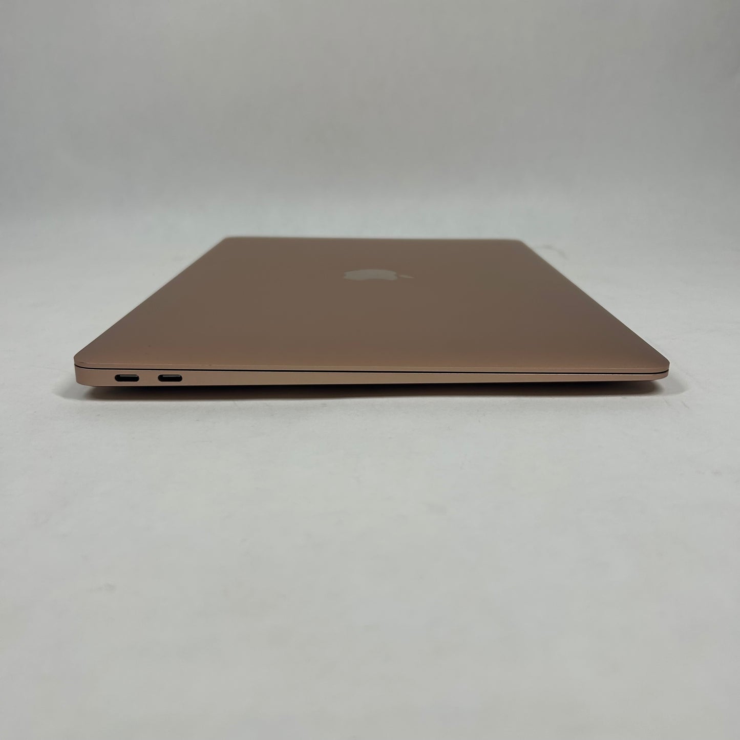 2020 Apple MacBook Air 13.3" M1 7C GPU 3.2GHz 8GB RAM 256GB SSD A2337