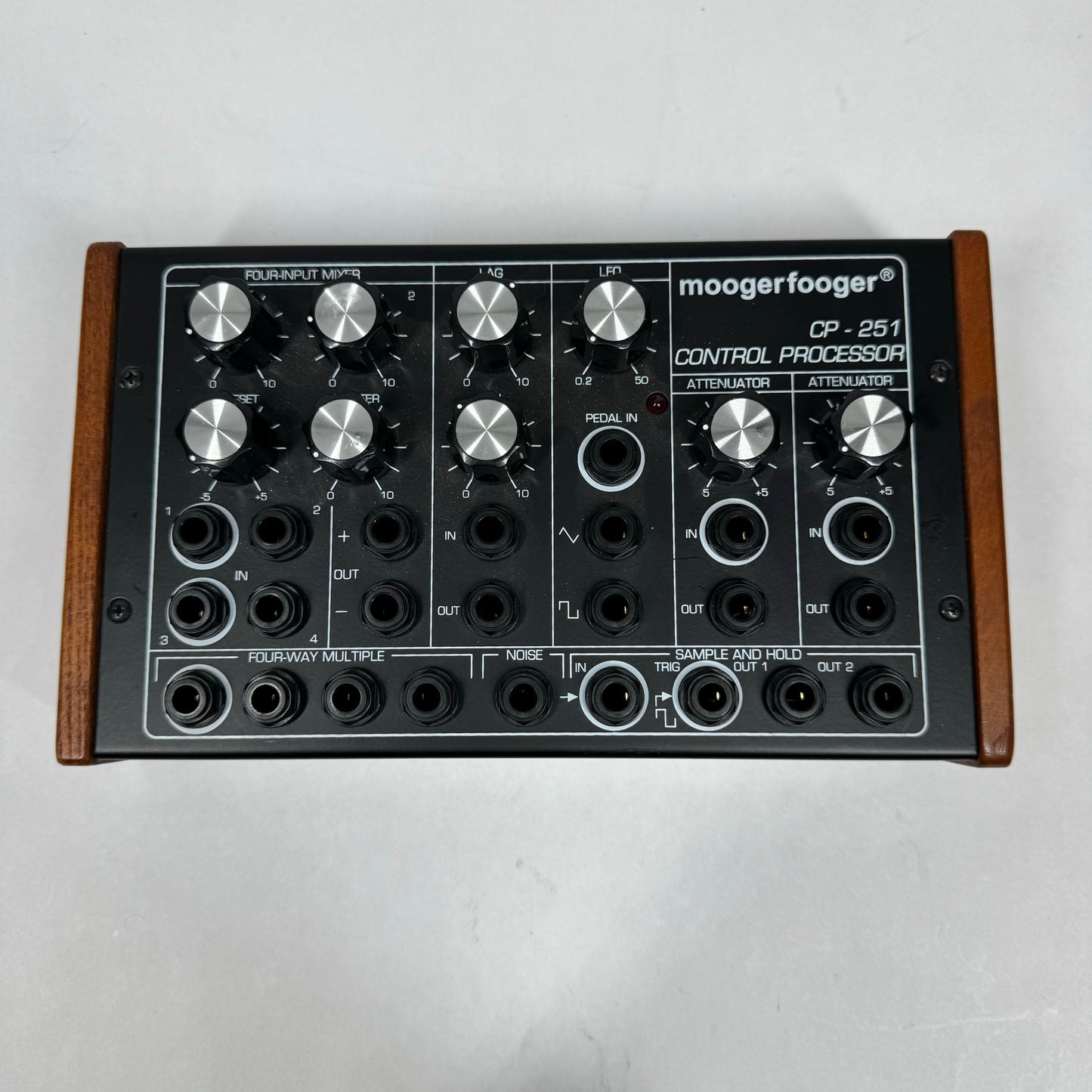 Moogerfooger Control Processor DJ Mixer CP-251