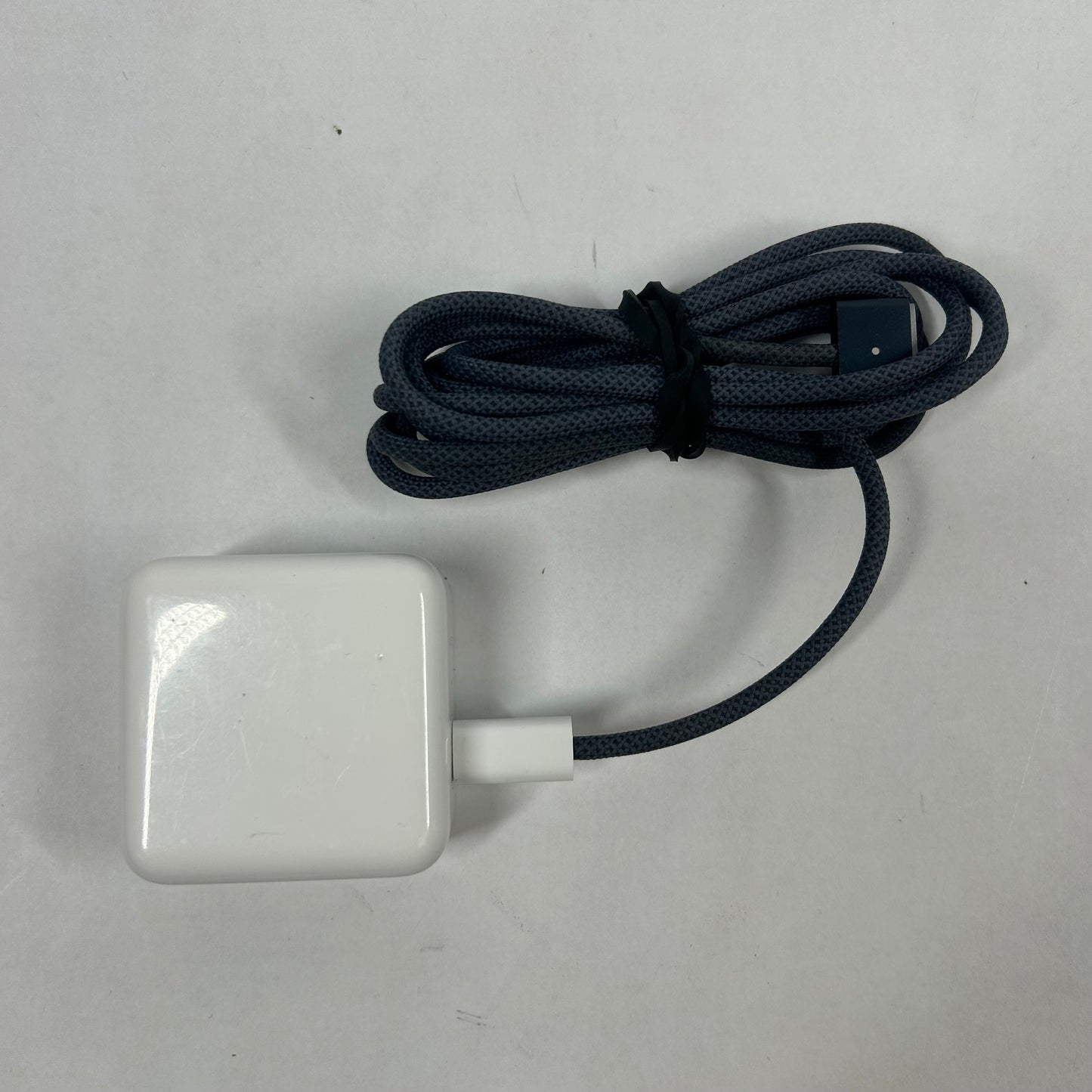 2024 Apple MacBook Air 13.6" M3 8 Core 4.0GHz 16GB RAM 512GB SSD MXCV3LL/A