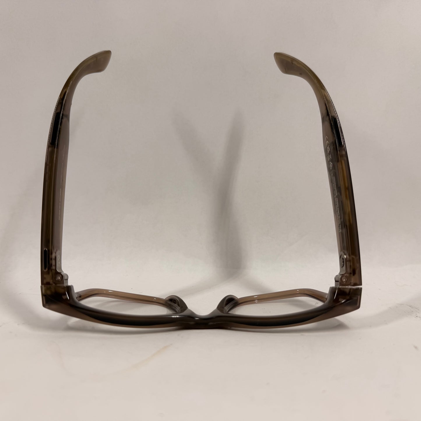 Ray-Ban Wayfarer Gen 2 Shiny Transparent Standard RW4006 AI Smart Glasses