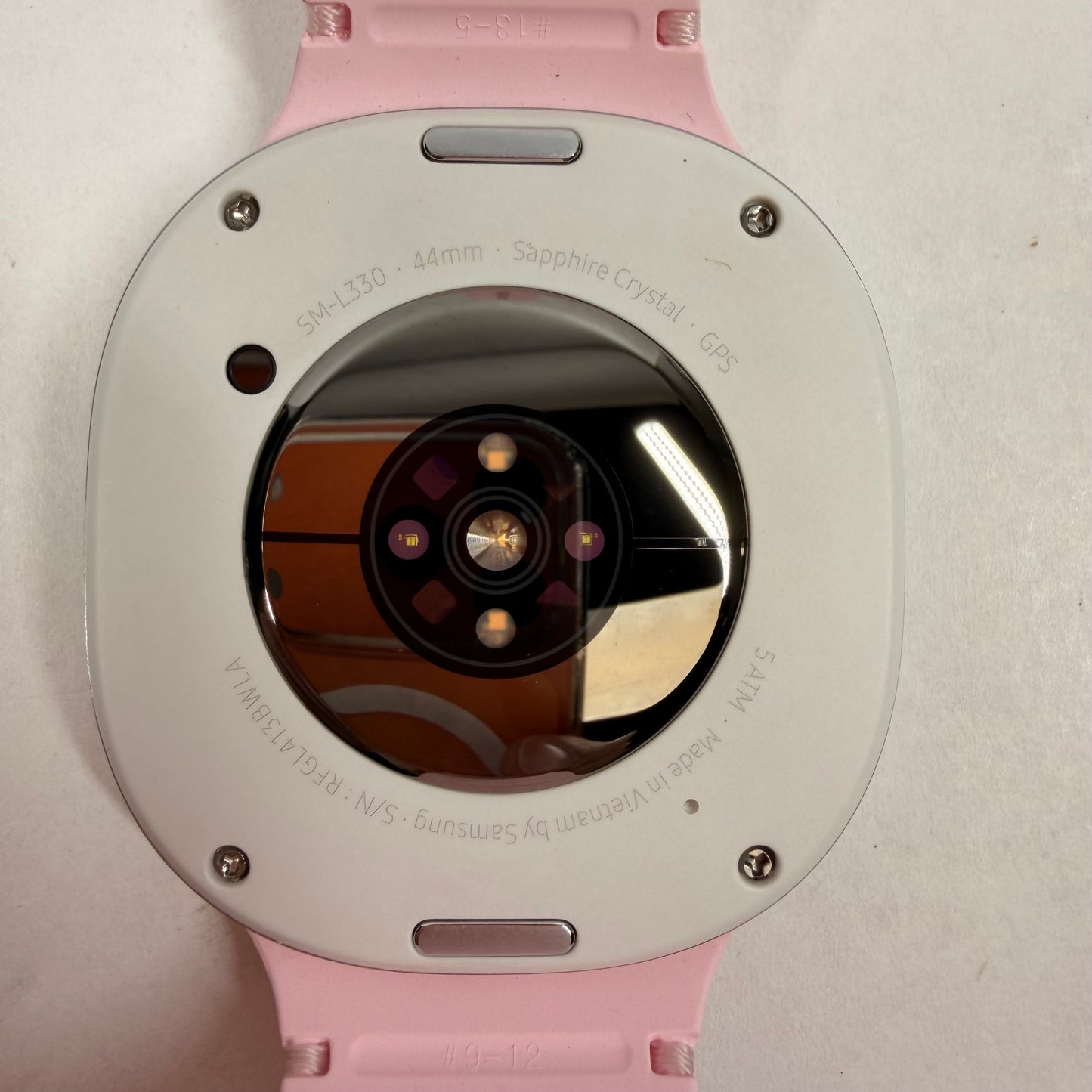 GPS Only Samsung Galaxy Watch8 Armor Aluminum SM-L330