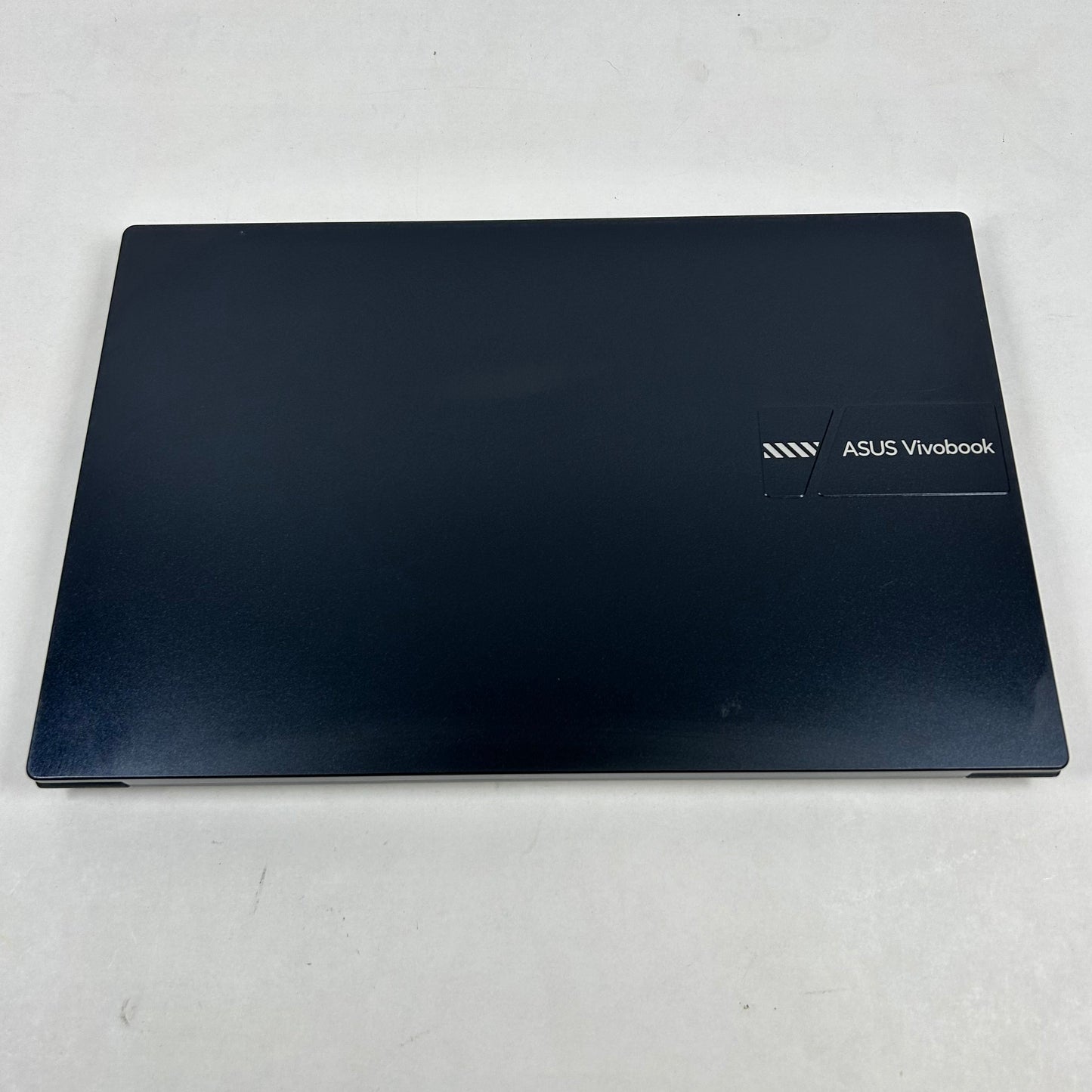 Asus Vivobook 14 X1404ZA-I38128 14" i3-1215U 1.2GHz 8GB RAM 128GB SSD