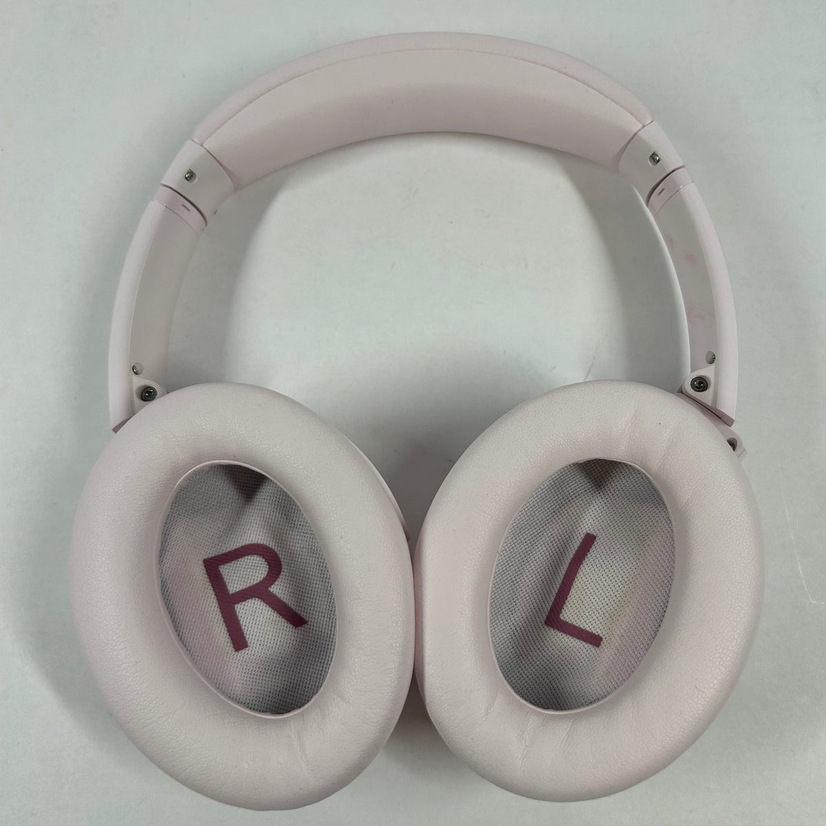 Bose QuietComfort Over-Ear Noise Cancelling Bluetooth Headphones Petal Pink