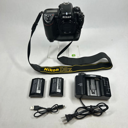Nikon D2X 12.4MP Digital SLR DSLR Camera