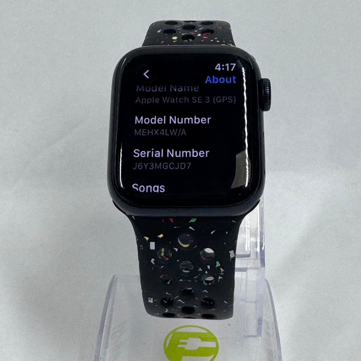 GPS Only Apple Watch SE 3 40MM Midnight Aluminum MEHX4LW/A