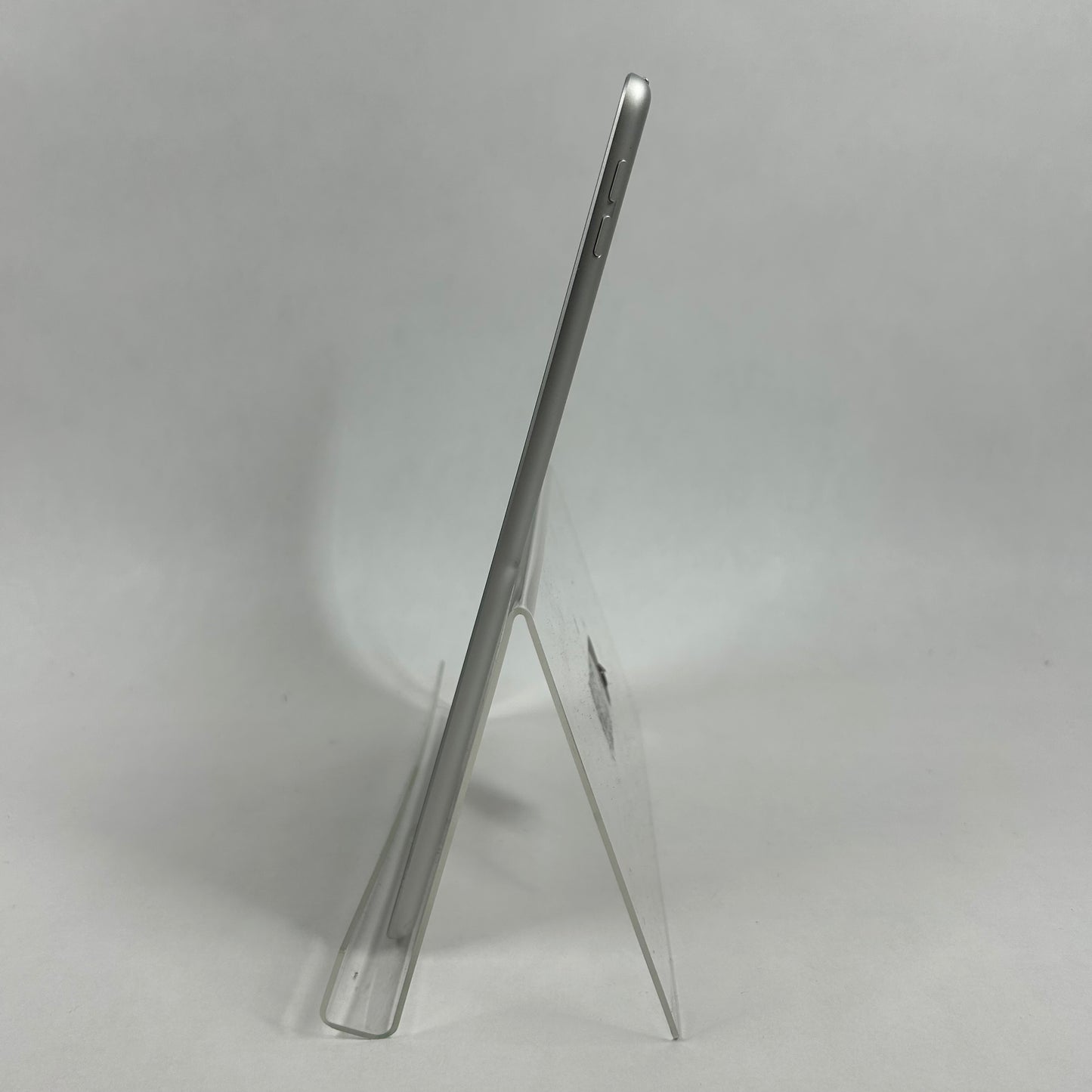 WiFi Only Apple iPad 9th Gen 64GB Silver MK7M3LL/A