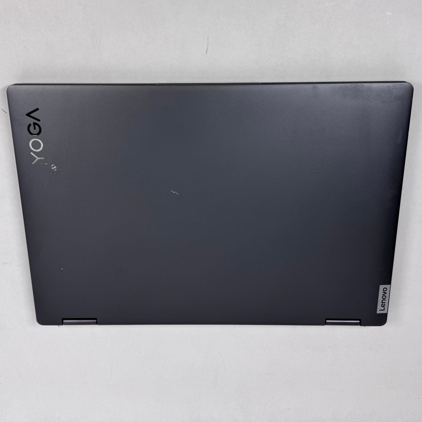 Lenovo Yoga 7I 16" i5-1240P 1.7GHz 8GB RAM 256GB SSD