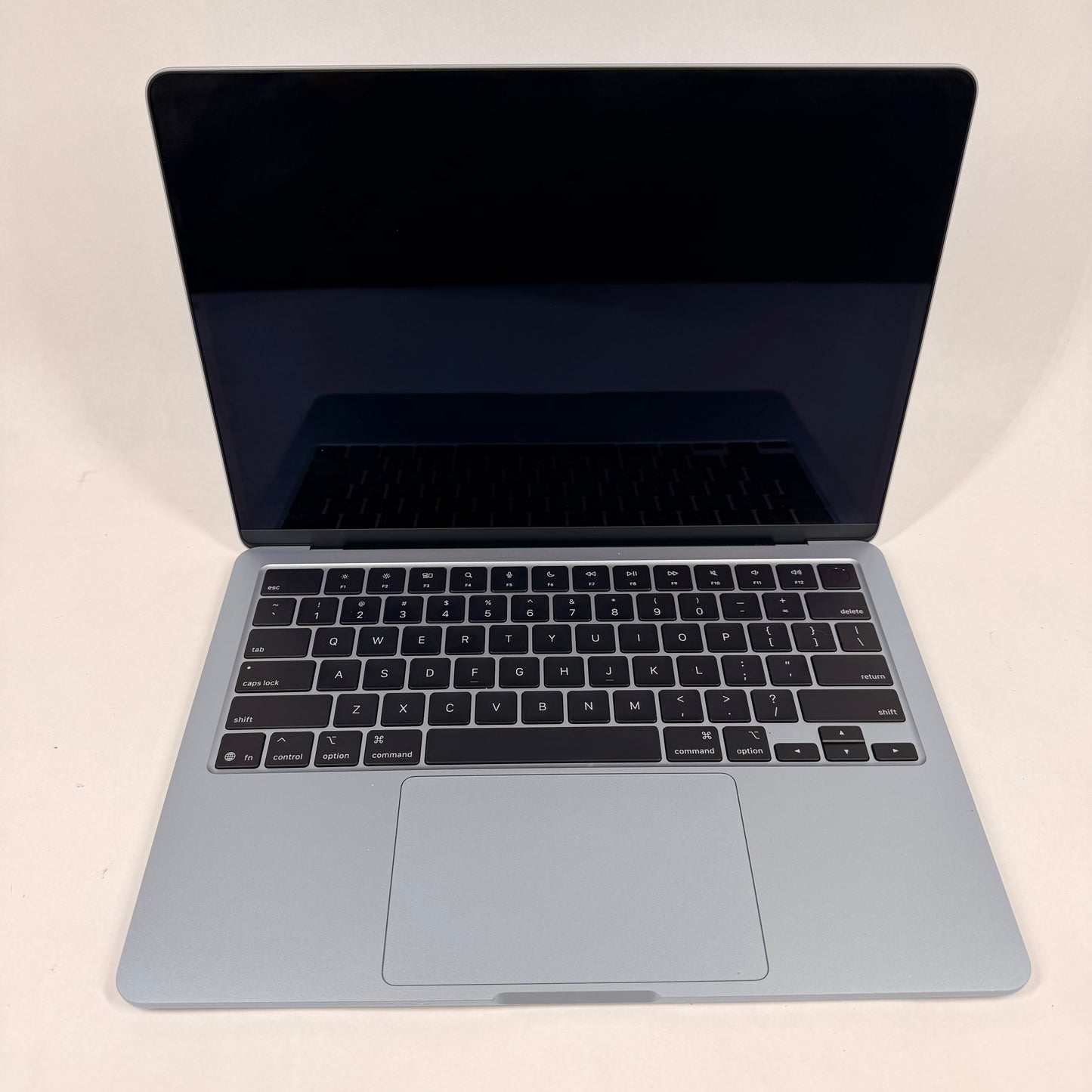 2025 Apple MacBook Air 13.6" M4 10C GPU 4.5GHz 16GB RAM 512GB SSD MC6U4LL/A