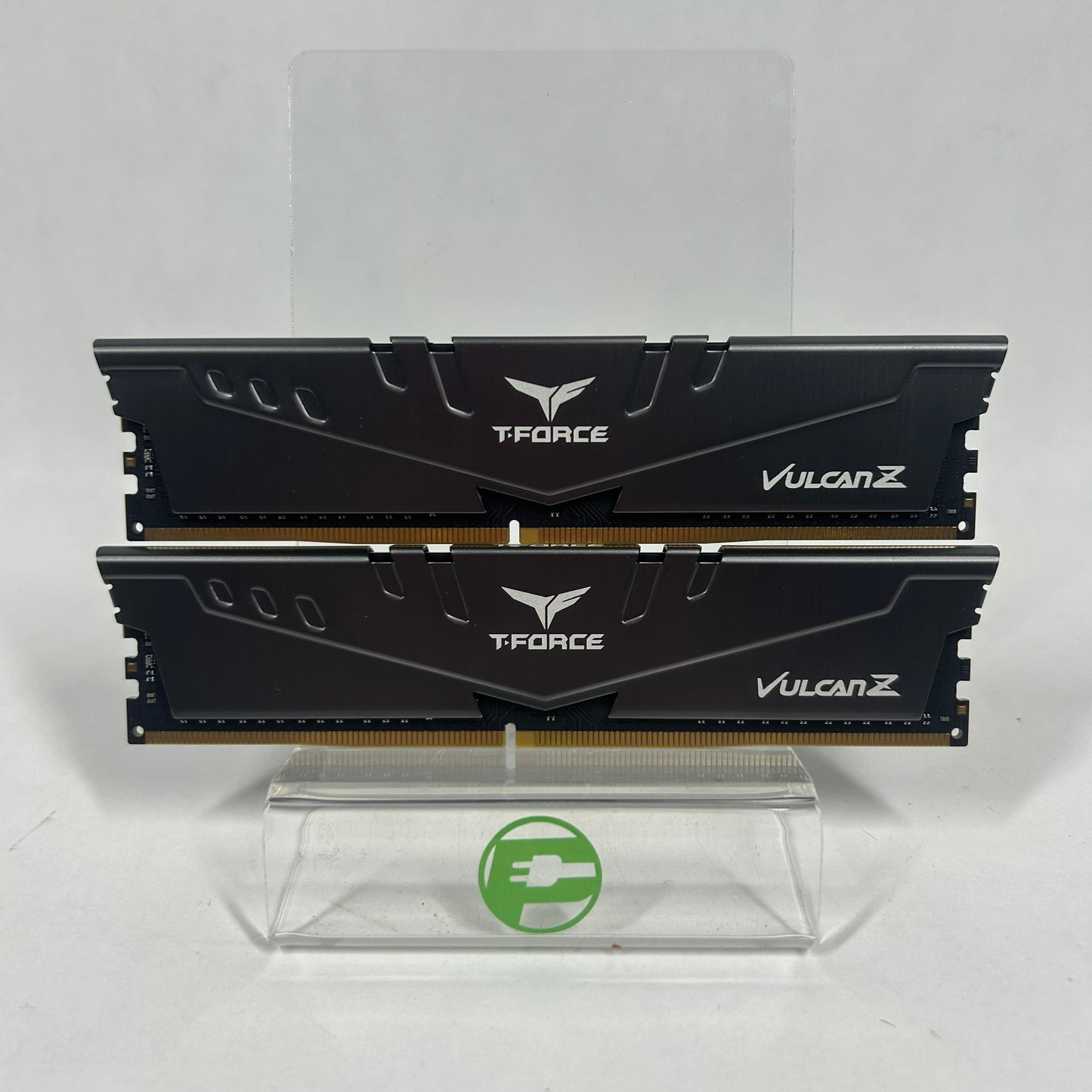 TeamGroup T-Force Vulcan Z 16GB (2x8GB) RAM DDR4 3200MHz TLZGD416G3200HC16FBK