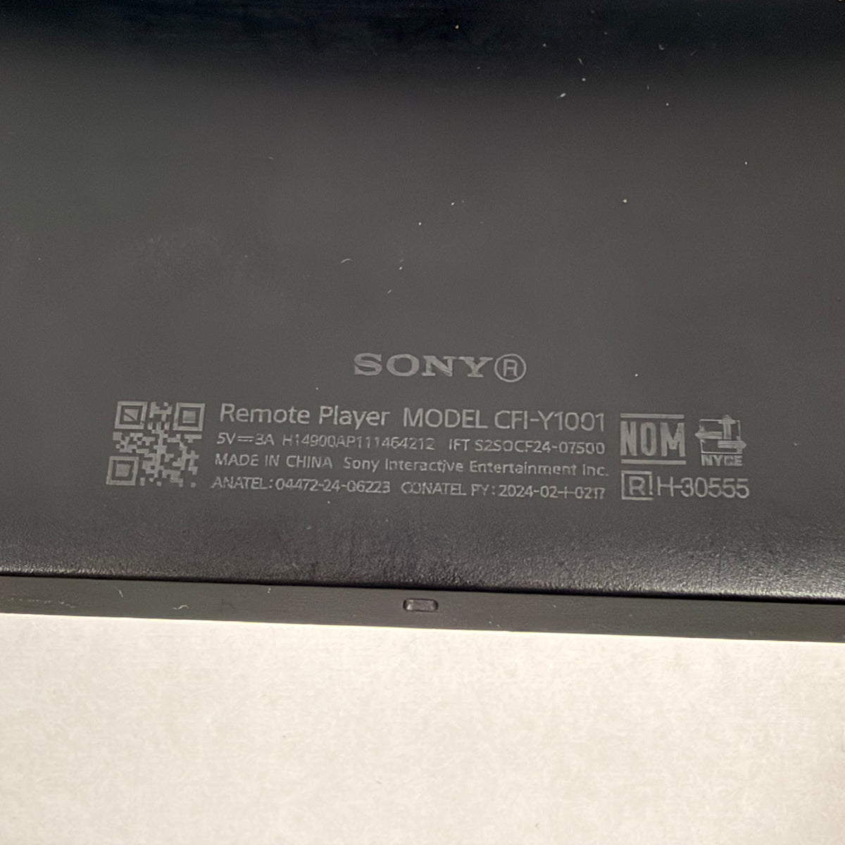 Sony PlayStation 5 PS5 PlayStation Portal White CFI-Y1001 READ