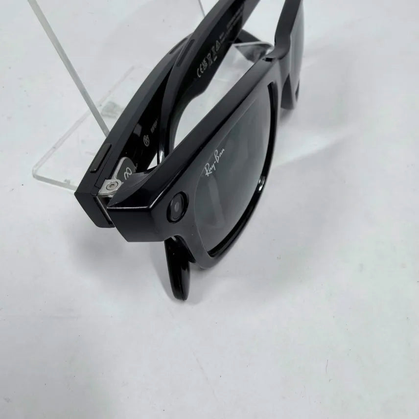 Ray-Ban Stories Wayfarer Shiny Black Standard MZ-76E2T0 AI Smart Glasses