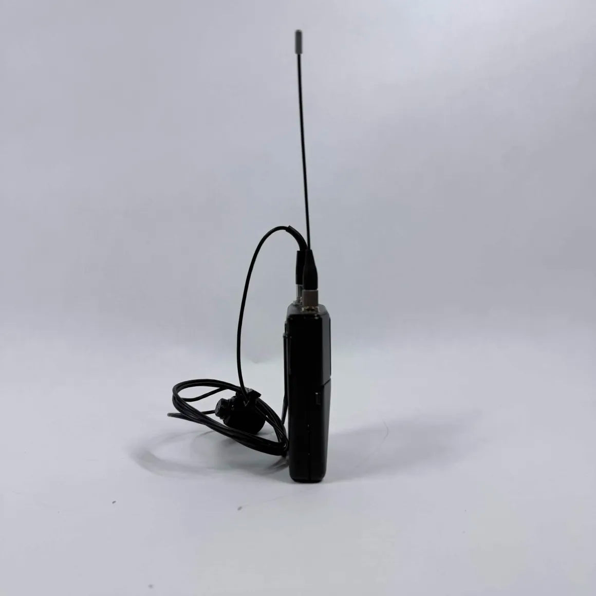 Shure Bodypack 20Hz - 20kHz Transmitter ULXD1-H50