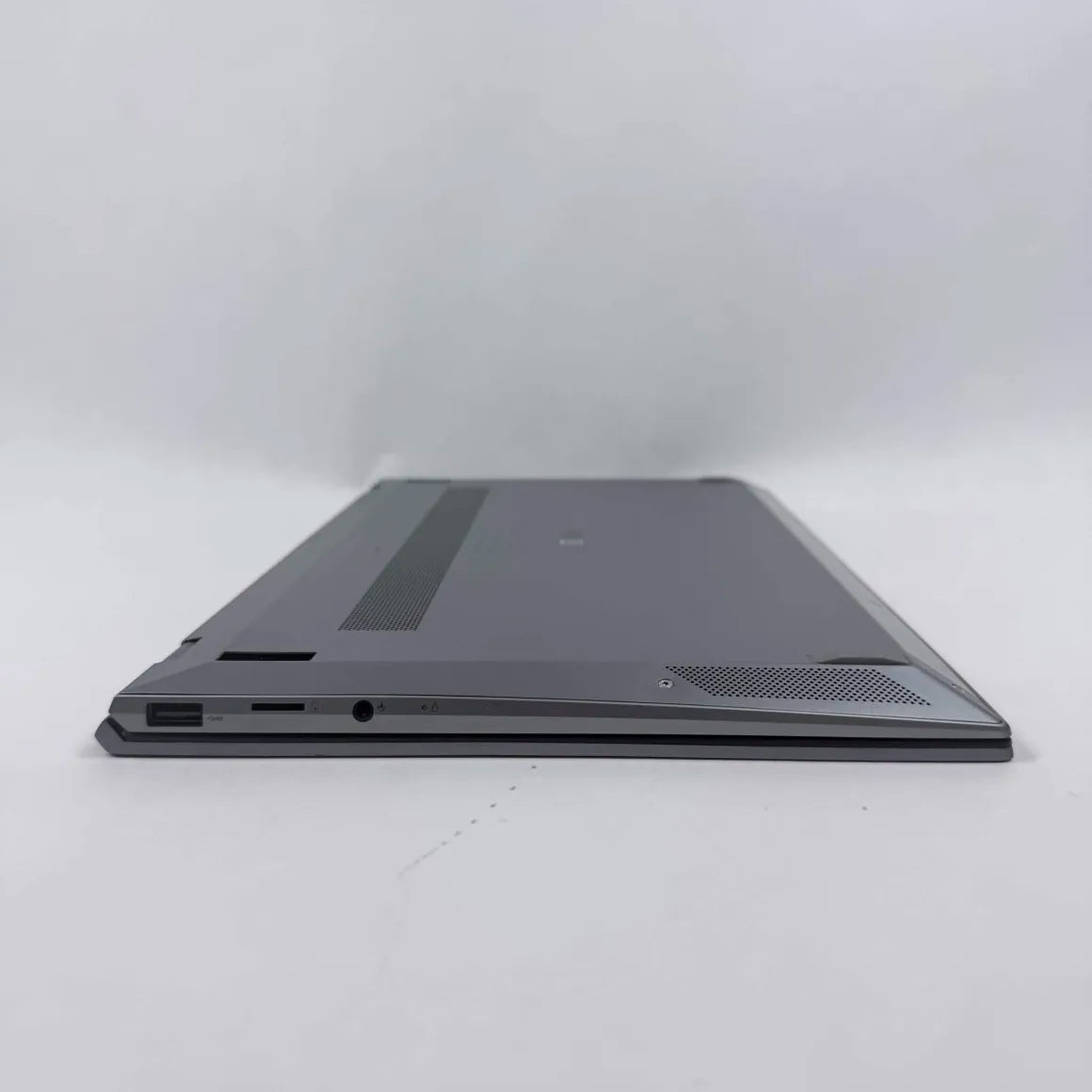 Asus Zenbook 14 Q408UG 11" Ryzen 5 5500U 2.1GHz 8GB RAM 256GB SSD