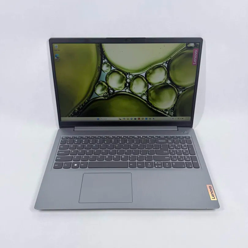 Lenovo IdeaPad 3 82H8 15.6" i3-1115G4 3.0GHz 16GB RAM 256GB SSD