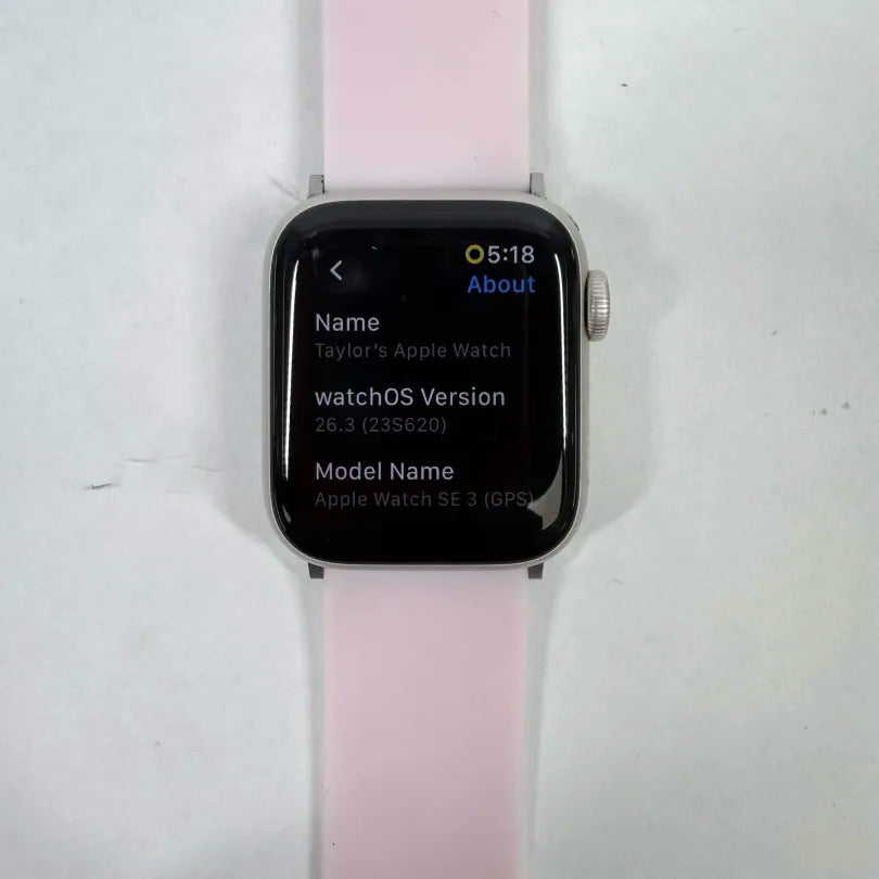 GPS Only Apple Watch SE 3 40MM Starlight Aluminum White Sport Band MEH34LW/A